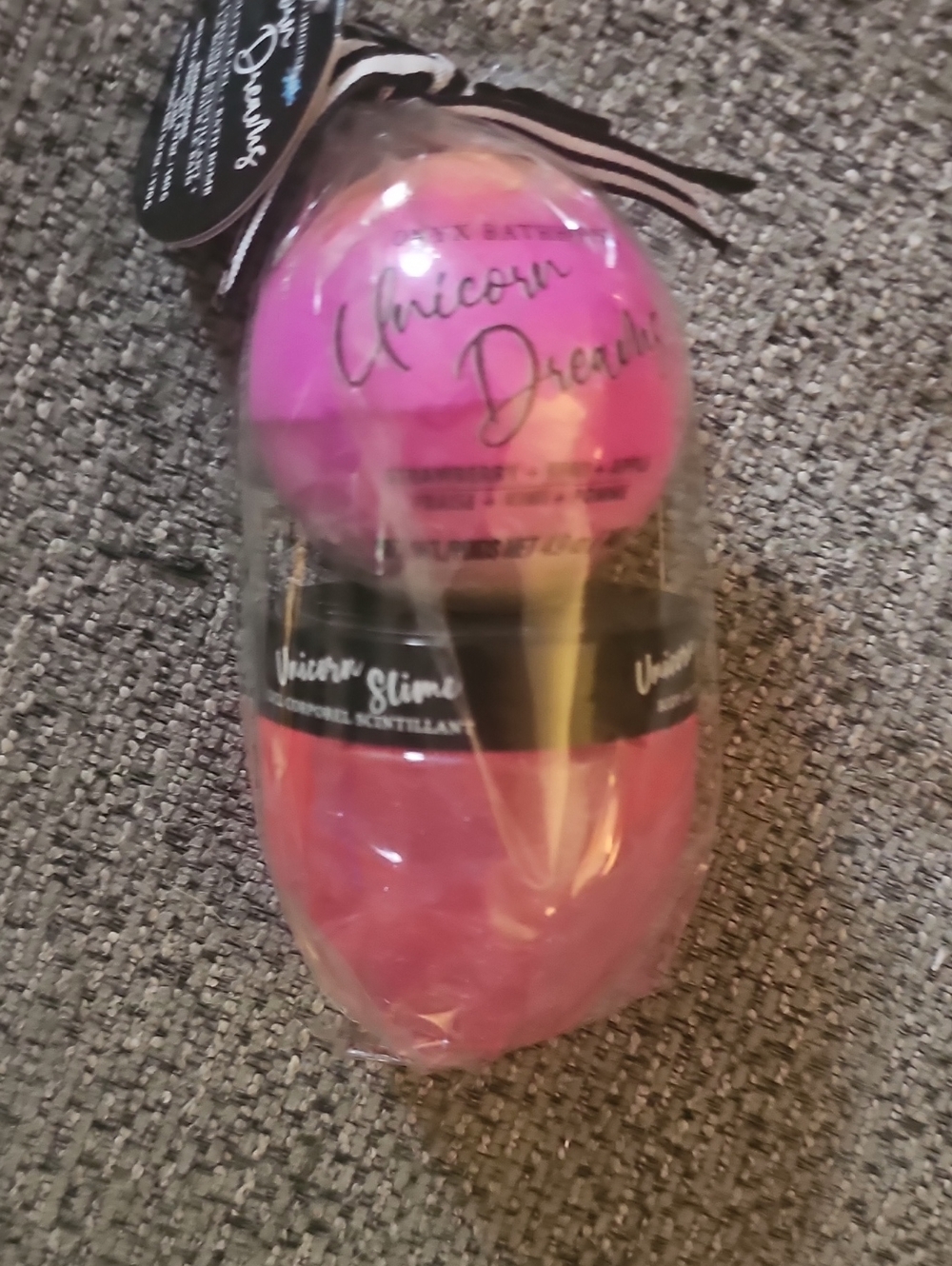 Unicorn Dreams Bath Bomb & Slime Set - Pink - Picture 1 of 1